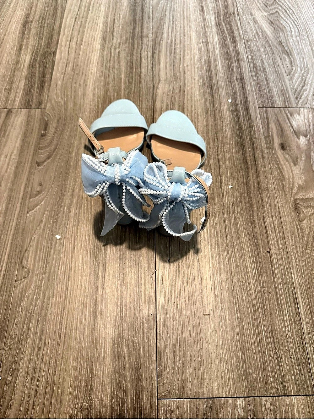 Bow Embellished Heels in Blue & White Like New